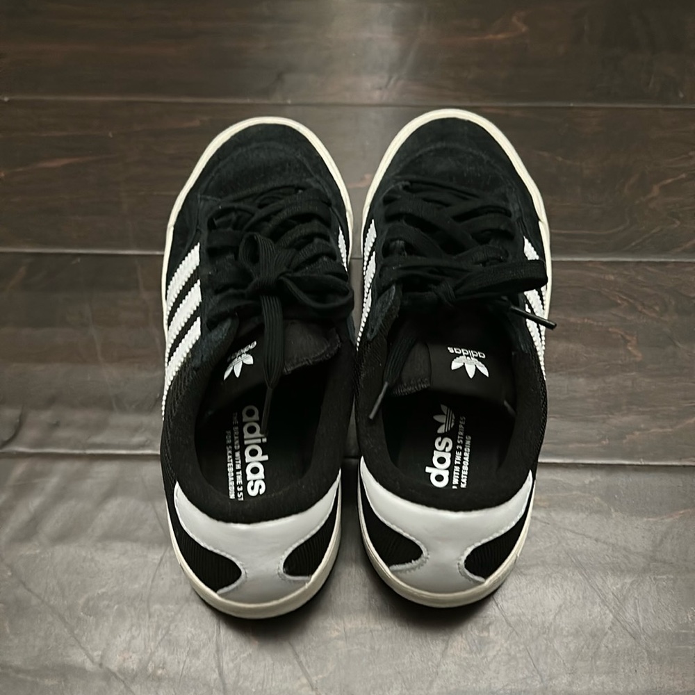 Adidas Nora Shoe